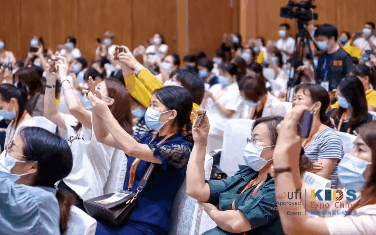 中班篮球小游戏_篮球游戏规则儿童中班视频_幼儿中班篮球游戏
