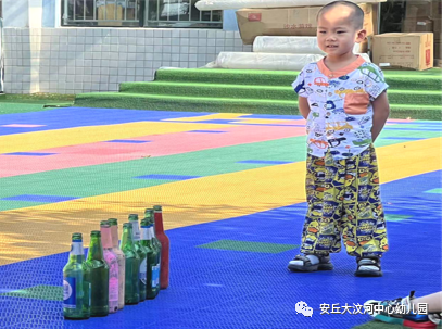 中班篮球类游戏教案_篮球游戏规则儿童中班视频_中班篮球小游戏