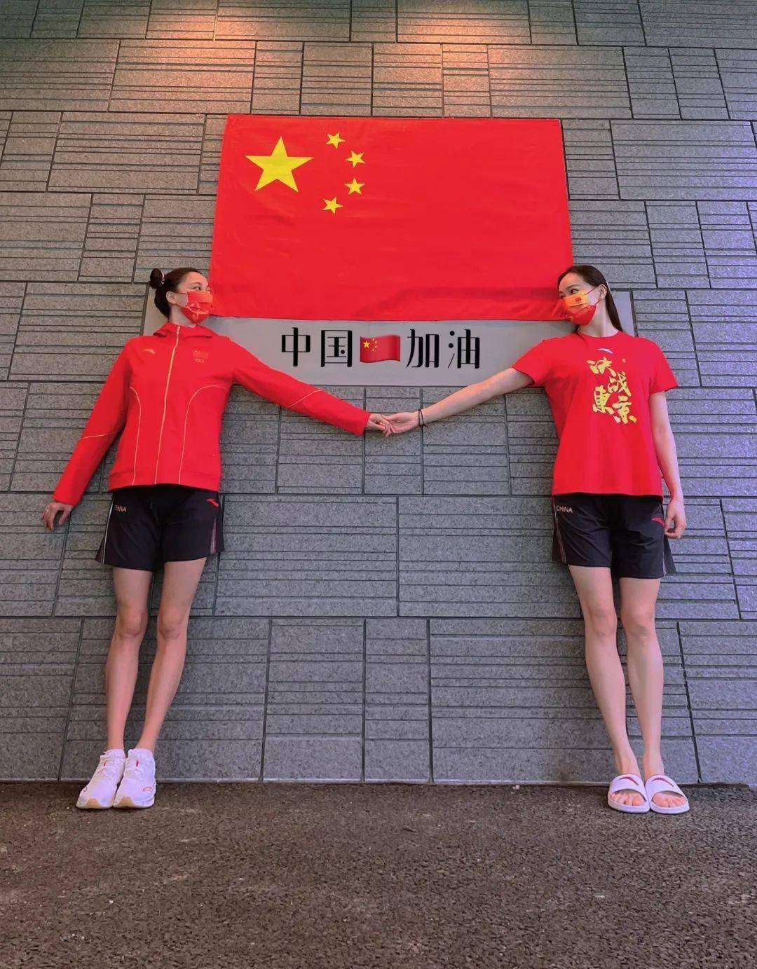 女子花样游泳 中国冠军_花样游泳女子团体冠军_花样游泳女子冠军中国是谁