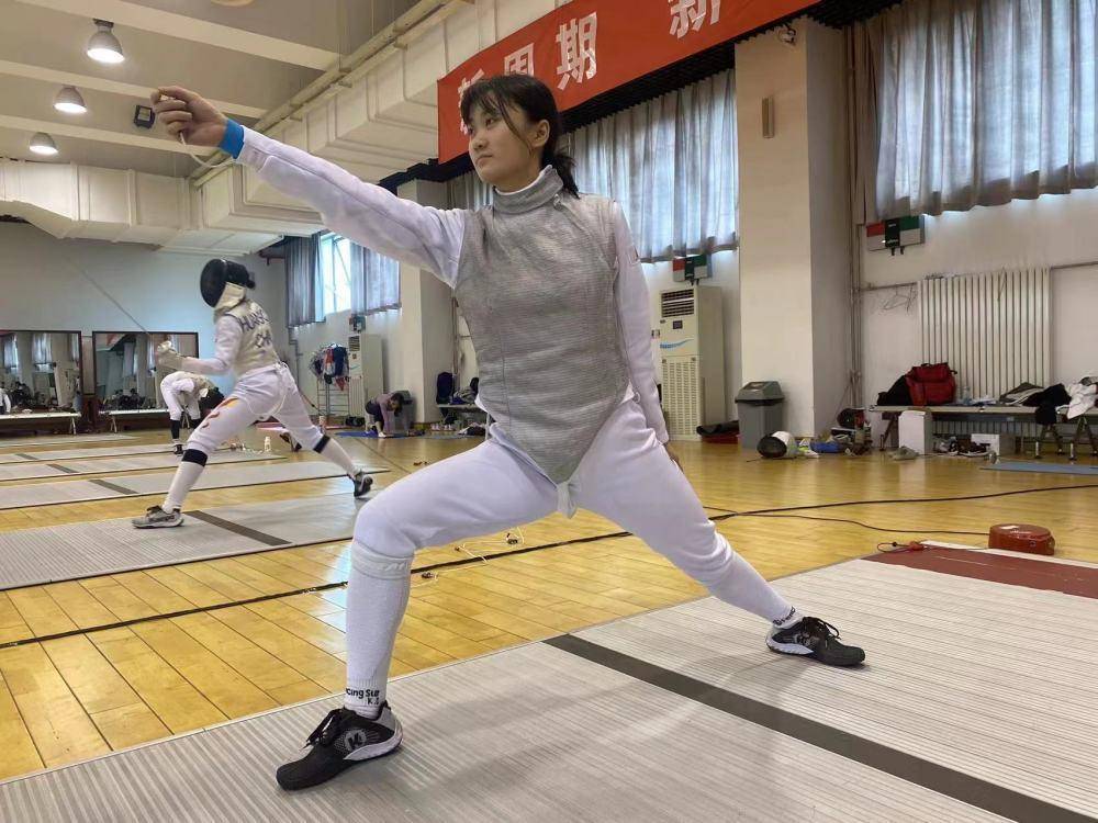 杭州亚运会击剑冠军福建_亚运会击剑冠军男子_杭州击剑运动员