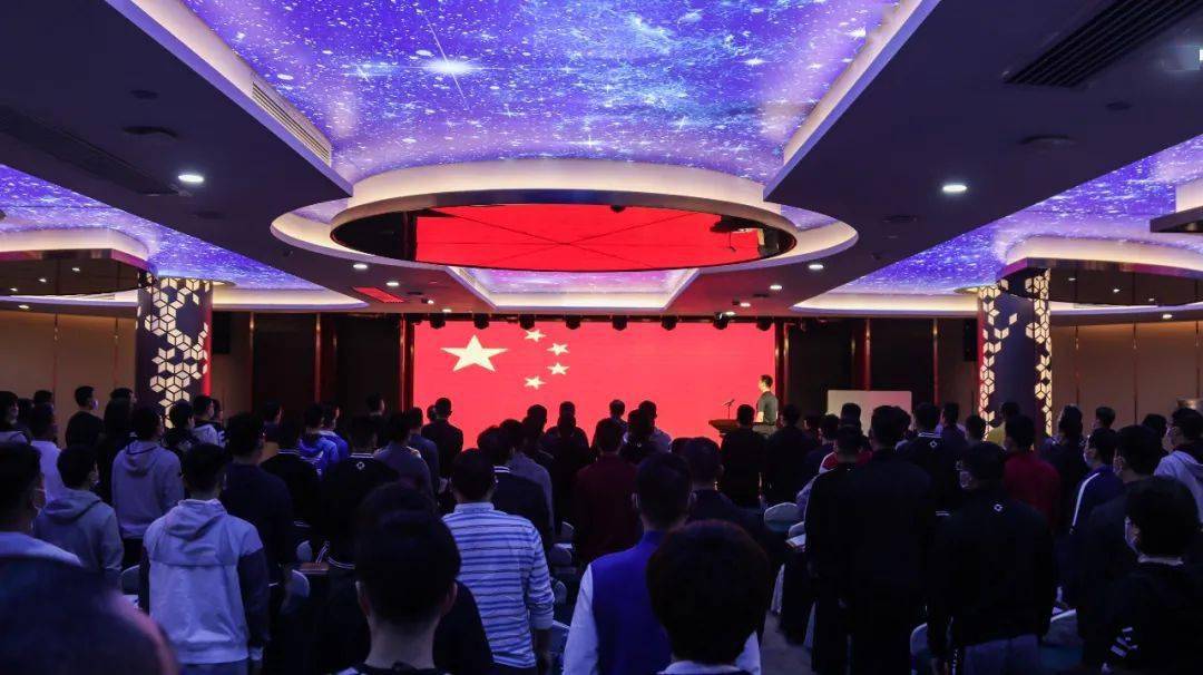 2021篮球裁判证规则_篮球裁判证含金量_篮球裁判证长啥样