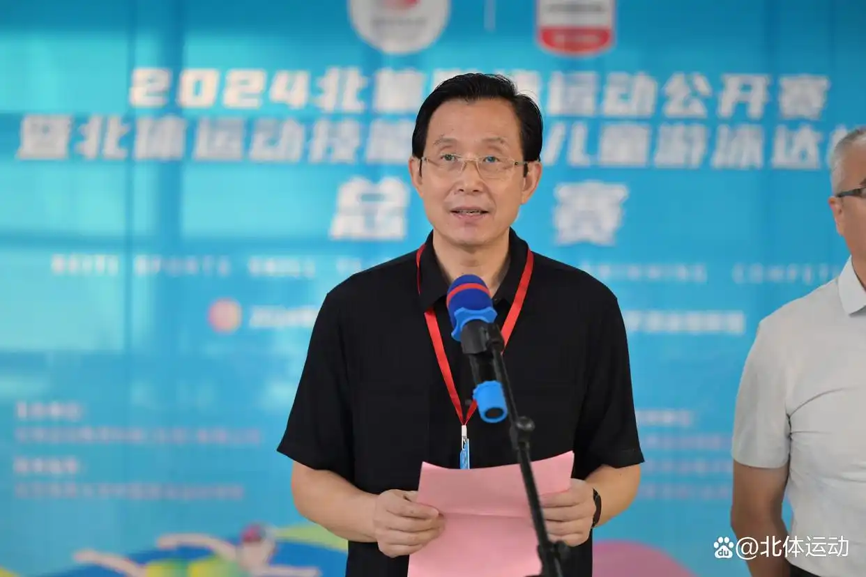 少儿游泳冠军_北京儿童游泳比赛成绩_北京8岁儿童游泳冠军有哪些