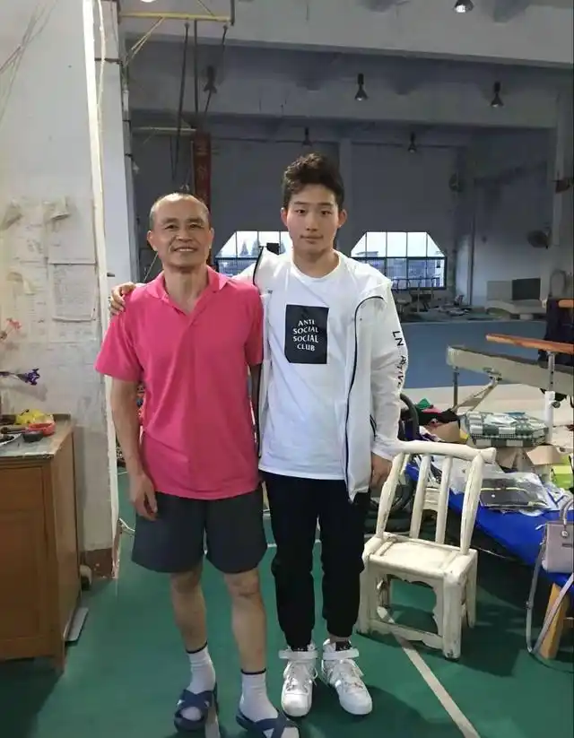 北京儿童游泳比赛成绩_北京游泳世界冠军_北京8岁儿童游泳冠军有哪些