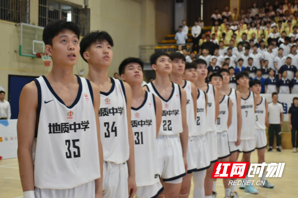 佛山高中篮球学校_佛山市第一中学篮球队_佛山高中篮球省赛冠军有哪些