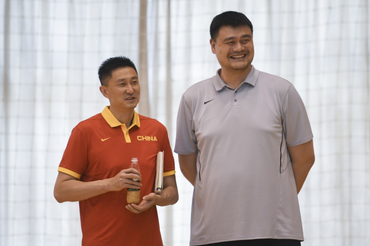 篮球差距最大的比分_篮球组合技术是什么意思_篮球历史最差的组合是