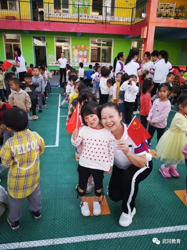 生活之中皆学问：马翠芳园长分享30年幼教经验与随机教育的重要性